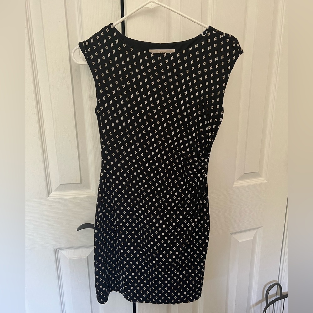 LOFT Black Lined Geometric Print Dress Size SP